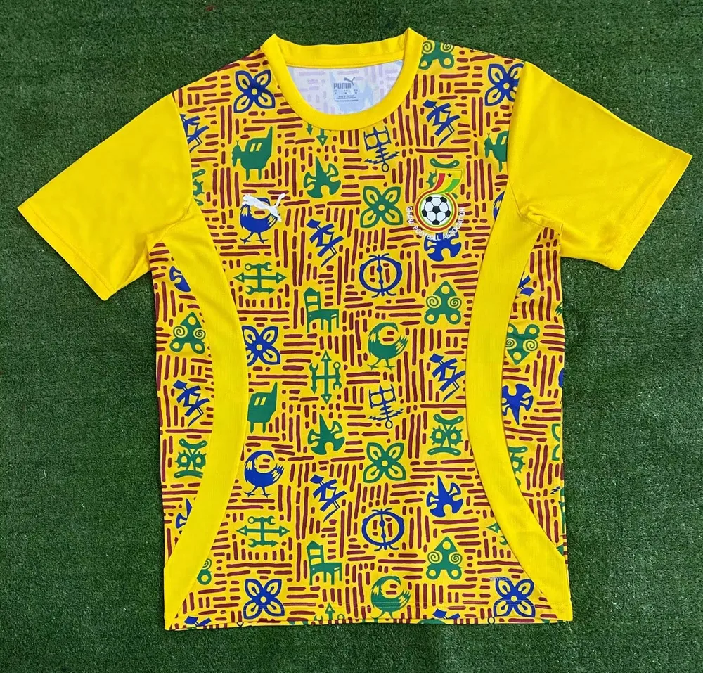 Tenue d'entraînement Ghana 2024/2025 Maillot de foot AAA qualité fan — main view