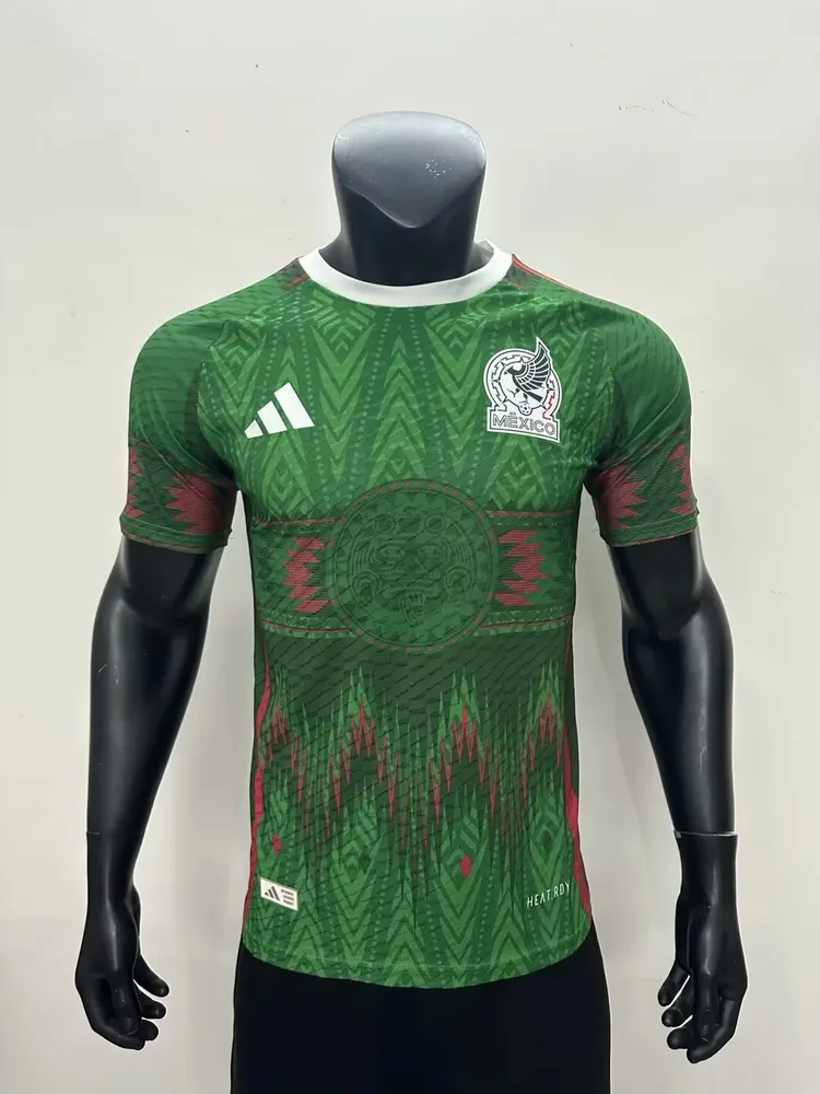 Camisa Versão Jogador México Edição Especial Nacional 06 2025/2026 Futebol  — main view