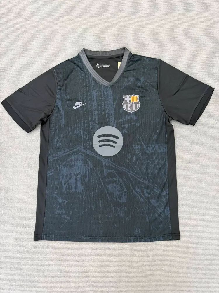 2026/2027 Barcelona Sonderedition Schwarz Fußballtrikot   — main view