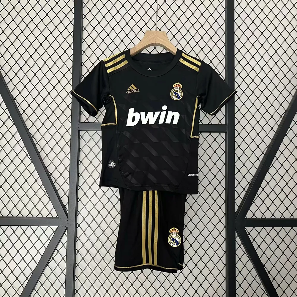 2011/2012 Retro Real Madrid Auswärts-Fußballtrikot  Kindergröße — main view