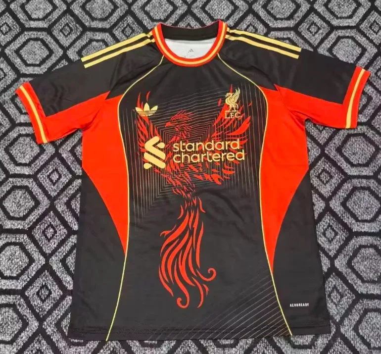 Camisa de Futebol Liverpool Edição Especial 13 2025/2026  — main view