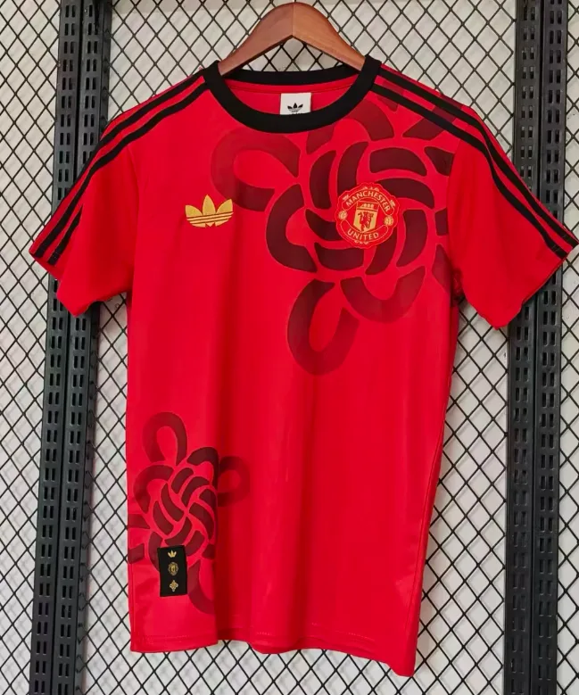 2026/2027 Manchester United Conjunto de Treino Camisa de Futebol  — main view