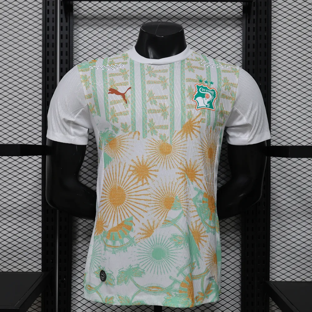 Maillot de football extérieur Côte d'Ivoire version joueur 2026 AAA qualité fan — main view