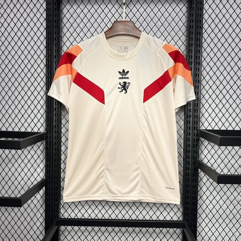 2024/2025 Lyonnais Camiseta Edición Especial  — main view