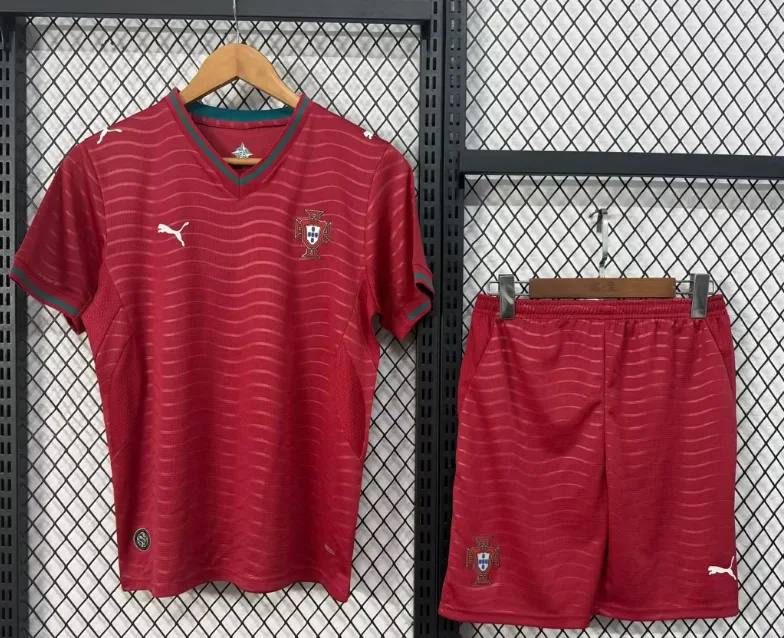 2026/2027 Portugal Uniforme Principal Camisa de Futebol  Tamanho Infantil — main view