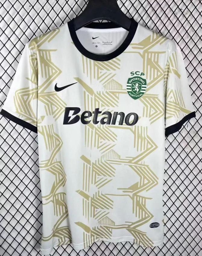 Maillot de football édition spéciale 04 Sporting Lisbon 2025/2026 landaise — main view