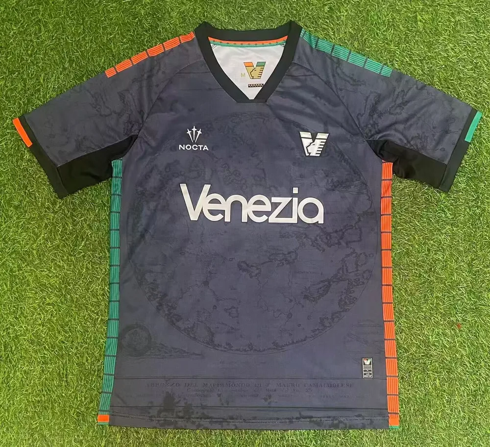 2025/2026 Venezia Heim-Fußballtrikot  — main view