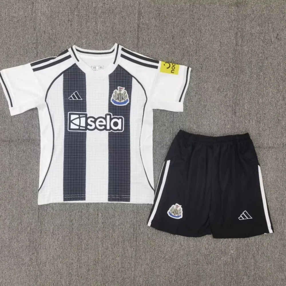 2025/2026 Newcastle United Heim-Fußballtrikot  Kindergröße — main view