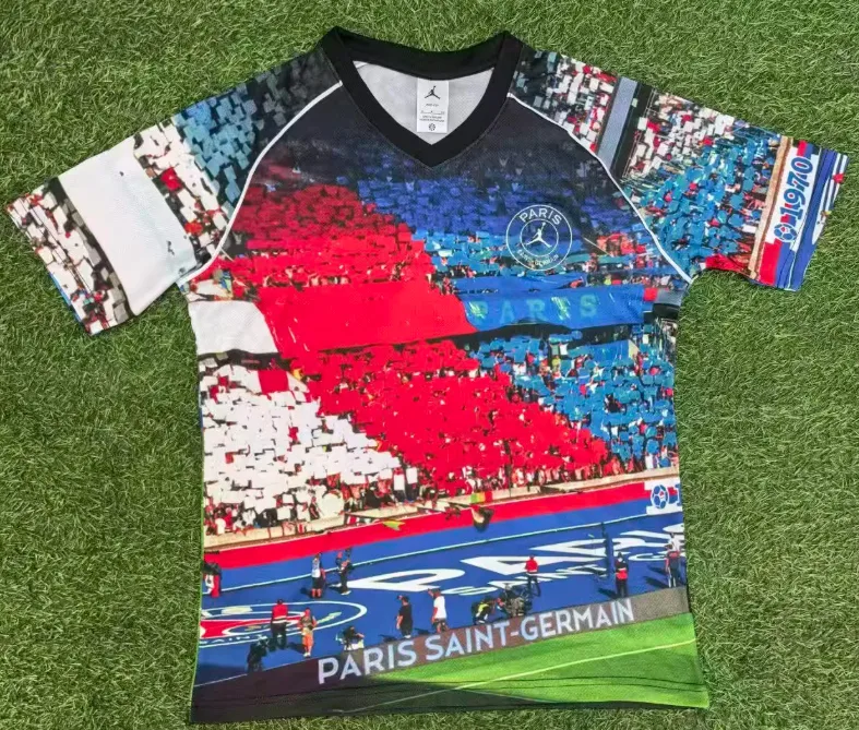 Maillot de football édition spéciale Paris Saint-Germain 2025/2026  — main view