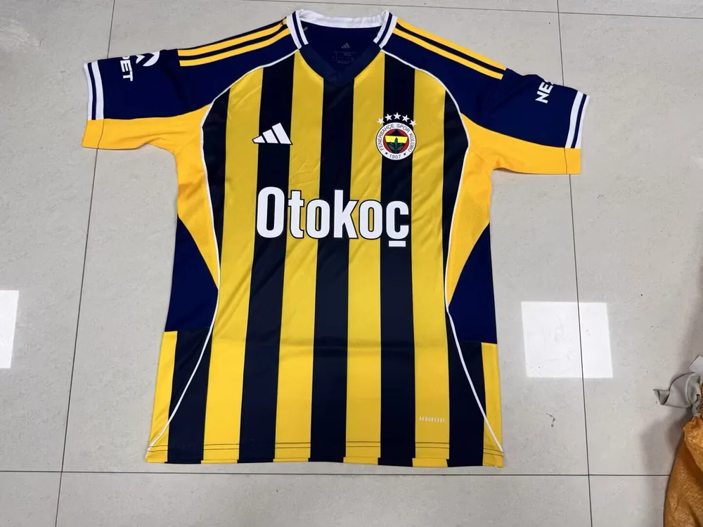 2025/2026 Fenerbahce Camisa de Futebol Casa  — main view