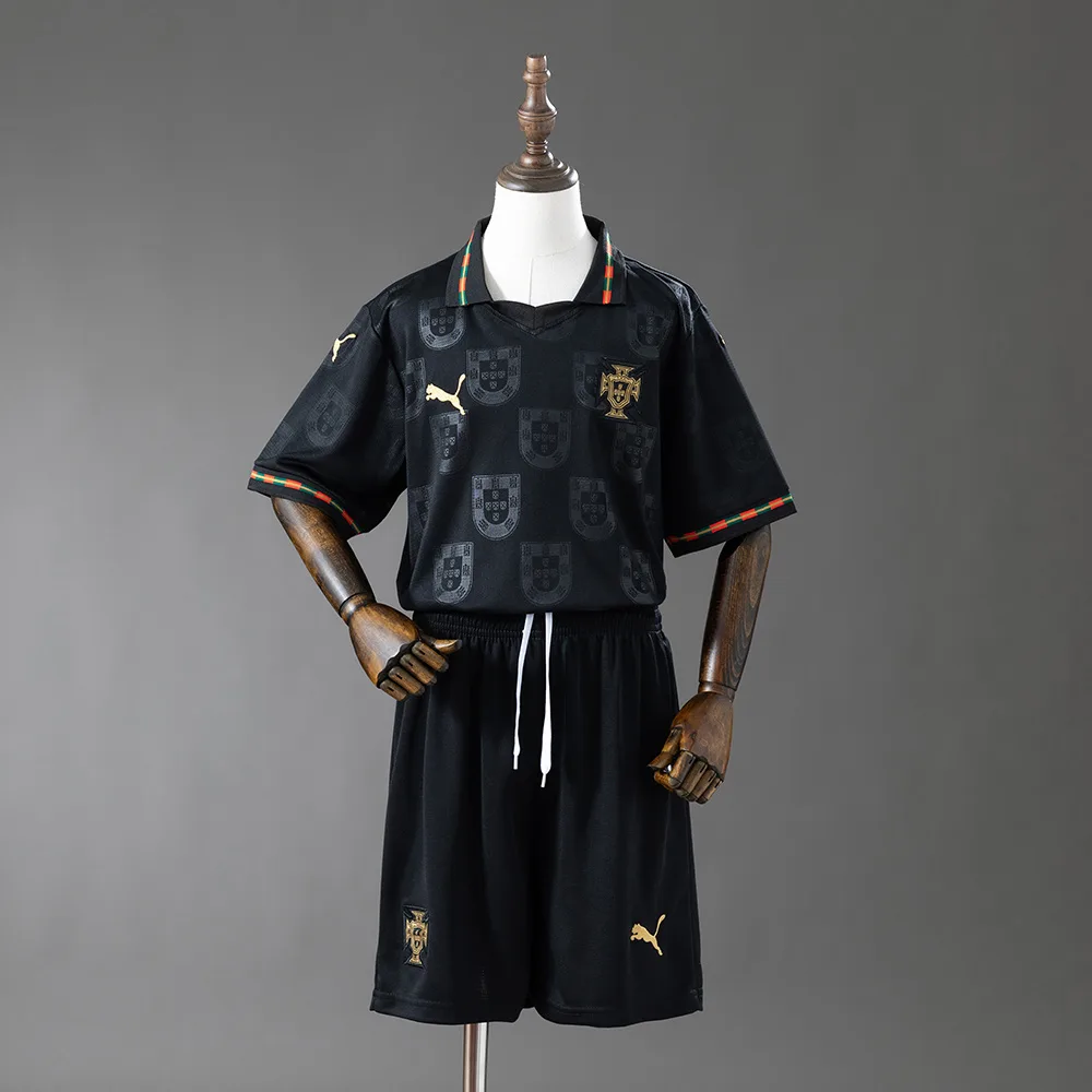 2026 Portugal Black Panther Fußballtrikot AAA Fan-Qualität Kindergröße — main view