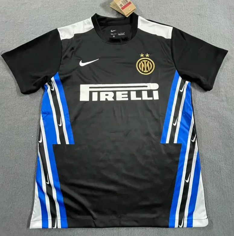 2025/2026 Inter Milan Trainingsanzug Fußballtrikot Qualität Thai — main view