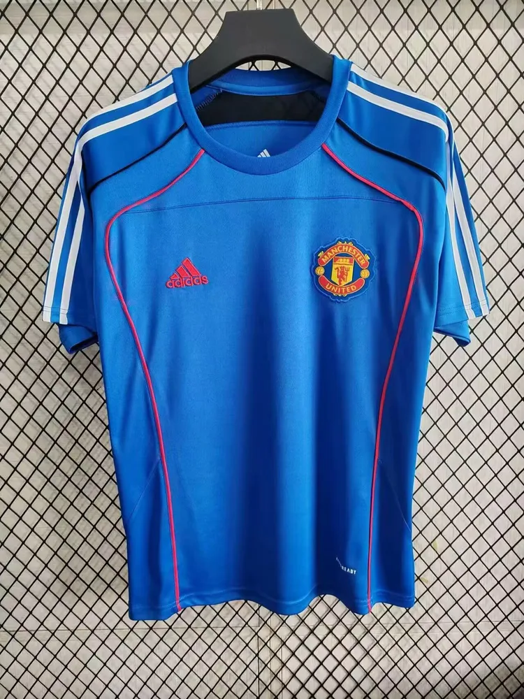 2025/2026 Manchester United Camiseta Azul de Fútbol  — main view