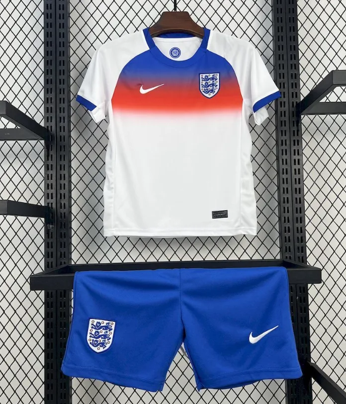 2025/2026 England Heim Fußballtrikot  Kindergröße — main view