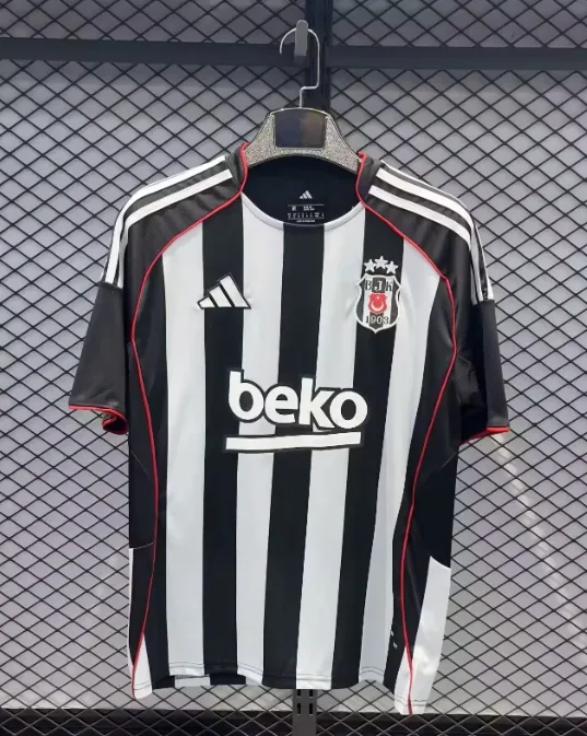 Maillot Domicile Besiktas 2025/2026  — main view