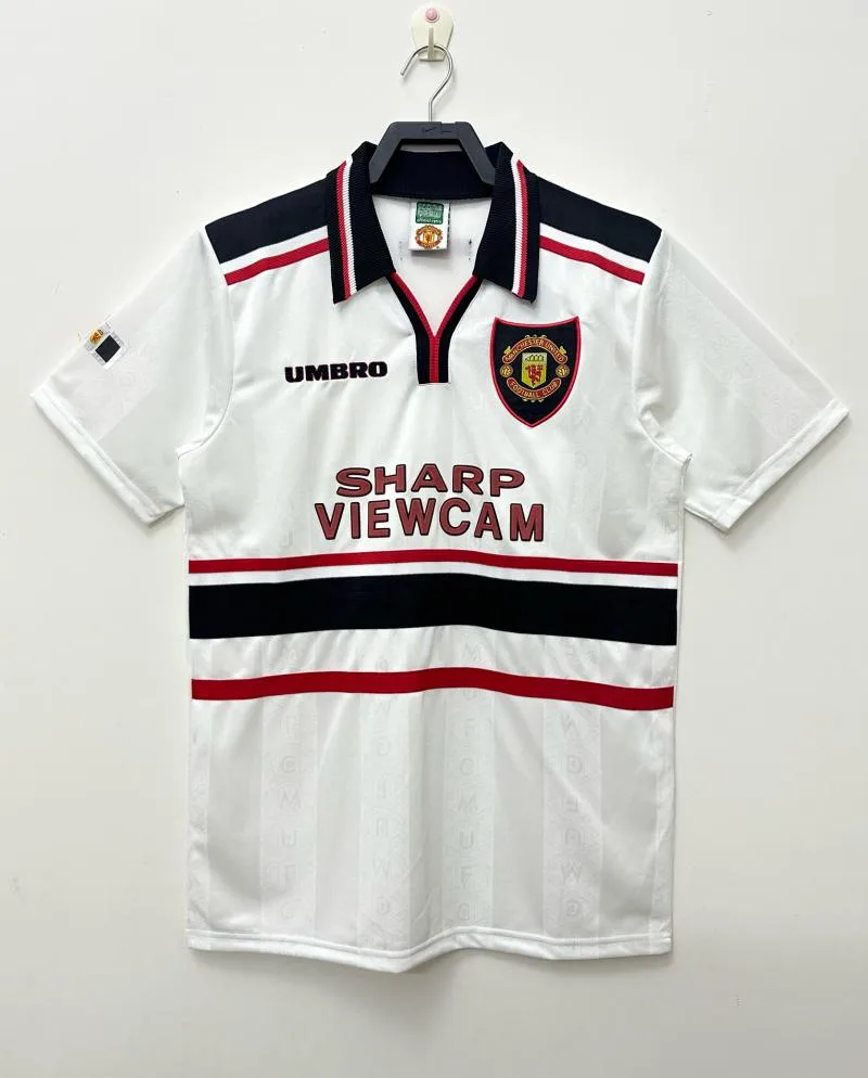 1998/1999 Retro Manchester United Away White Football Shirt  — main view