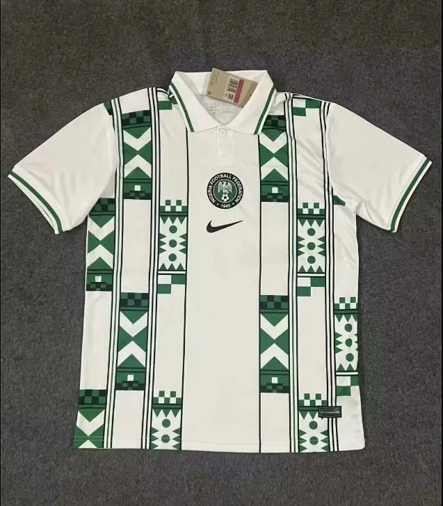 2023/2024 Nigeria Nationalmannschaft Auswärts Fußballtrikot  — main view