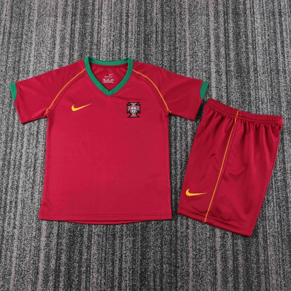 2006 Retro Portugal Heimtrikot  Kindergröße — main view