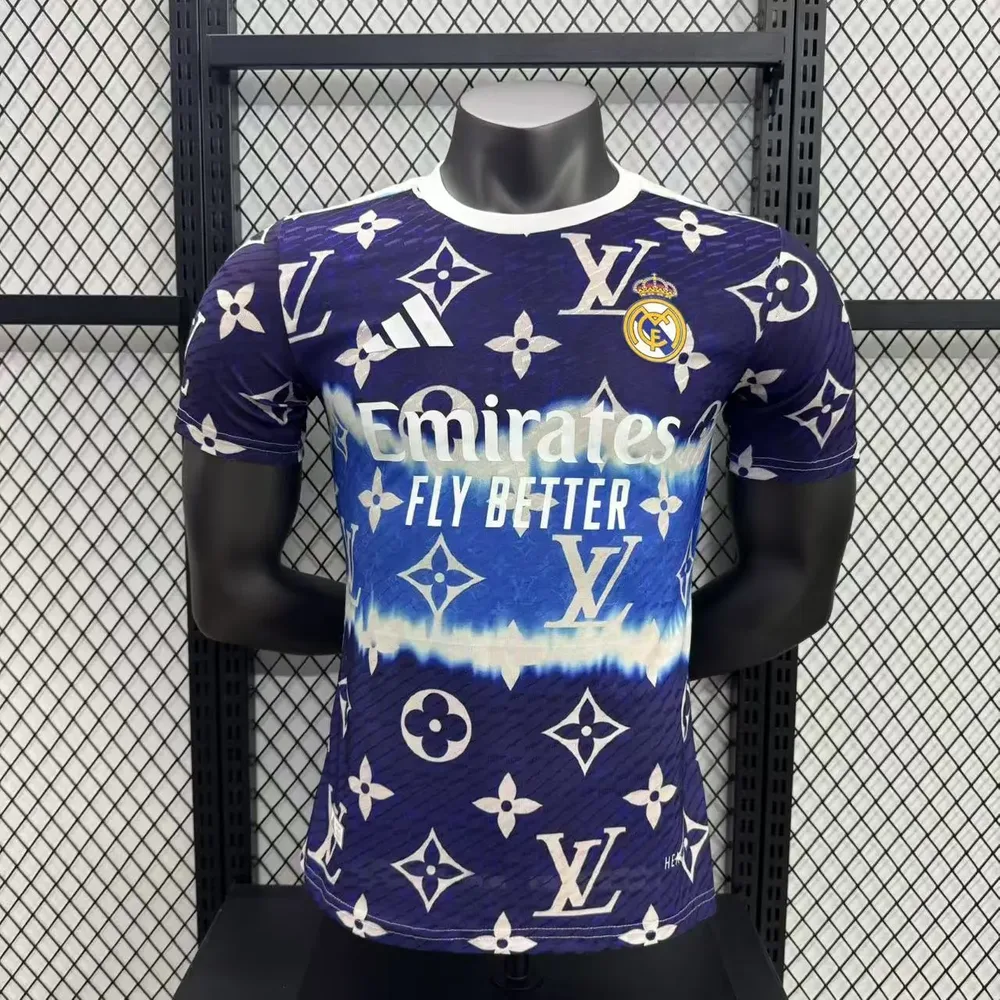 2025/2026 Spielerversion Real Madrid Sonderausgabe 37 Fußballtrikot  — main view