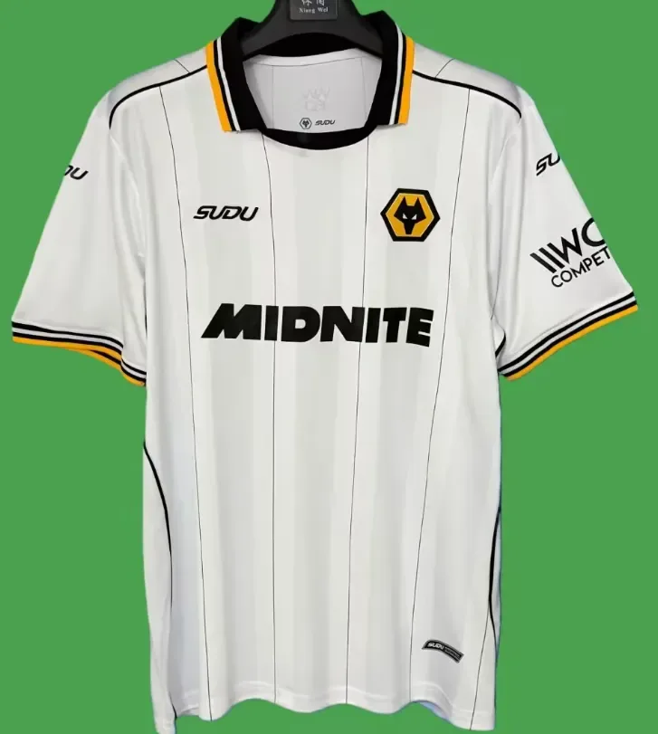 Camisa de Futebol Fora de 2026/2027 Wolverhampton Wanderers   — main view