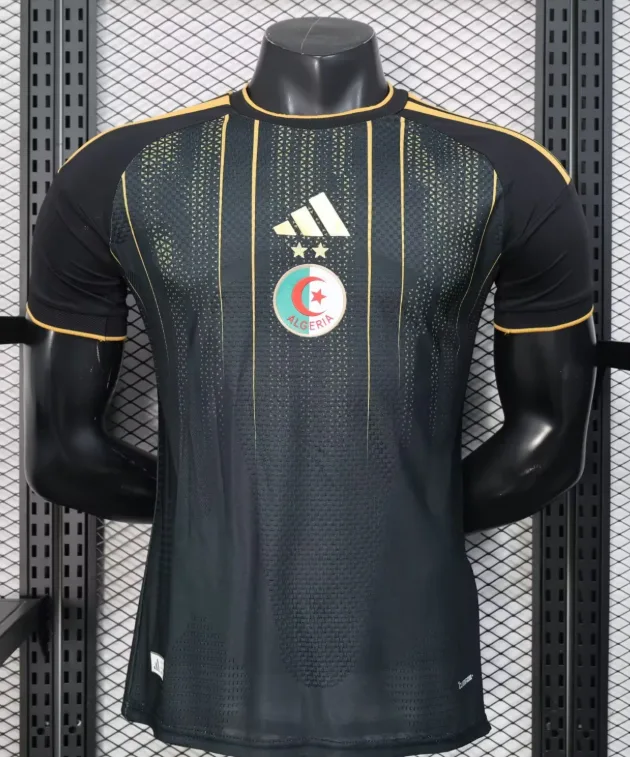 2026 Player Algerien Nationalmannschaft Trainingsanzug Schwarz Fußballtrikot  — main view
