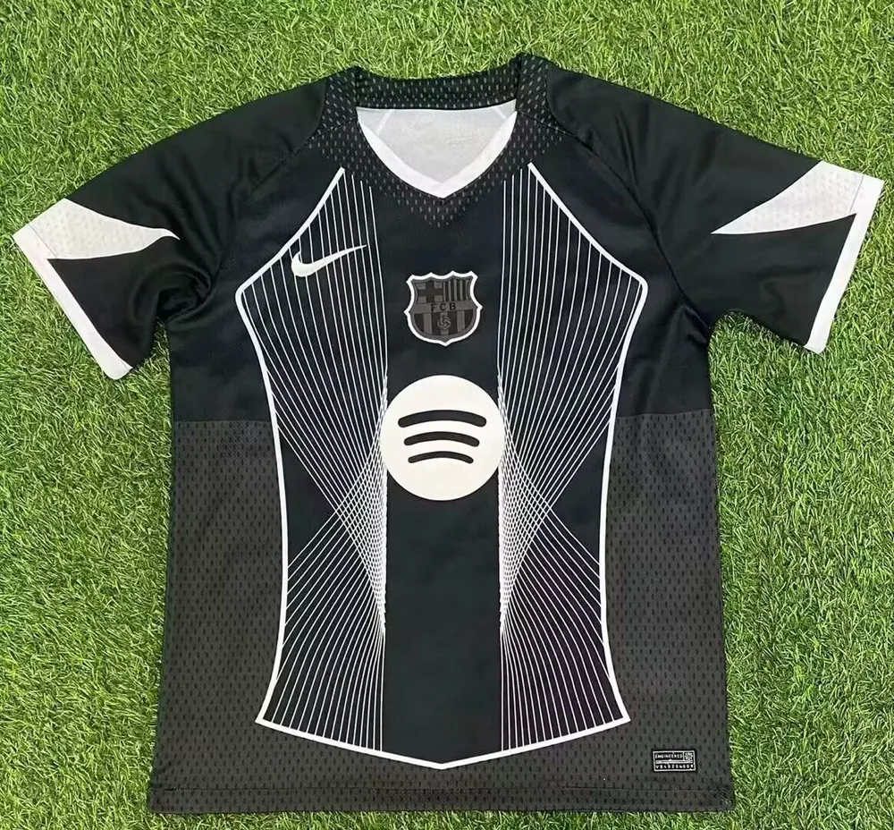 قميص برشلونة الإصدار الخاص الأسود لكرة القدم 2025/2026 جودة تايلاندية  — main view