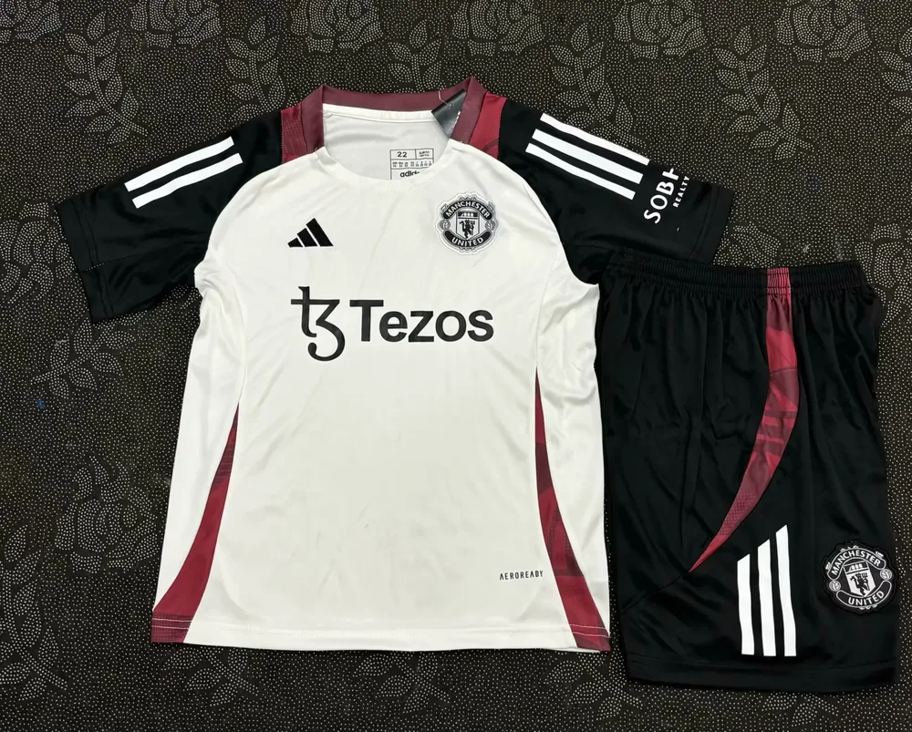 2025/2026 Ropa de Entrenamiento Manchester United  Talla Infantil — main view