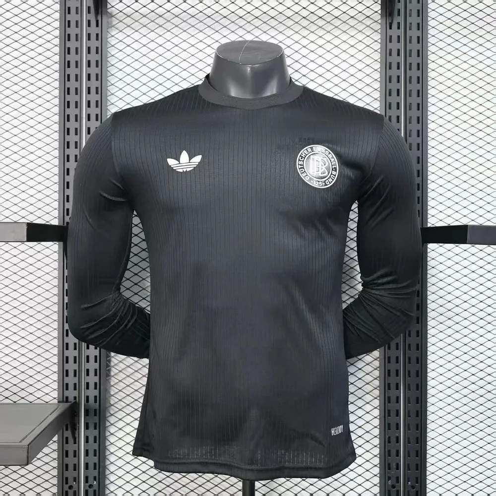 2025/2026 Version Joueur Manches Longues Maillot Blanc Édition 125e Anniversaire Allemagne AAA qualité fan — main view