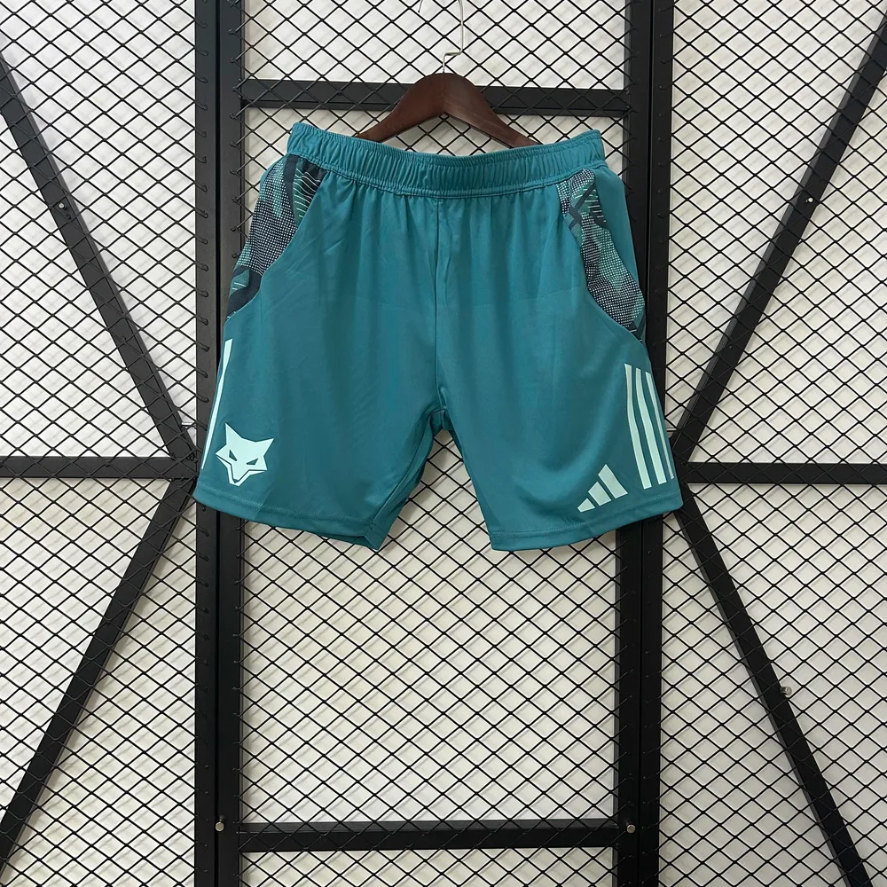 2025/2026 Wolverhampton Wanderers Away Shorts  — main view