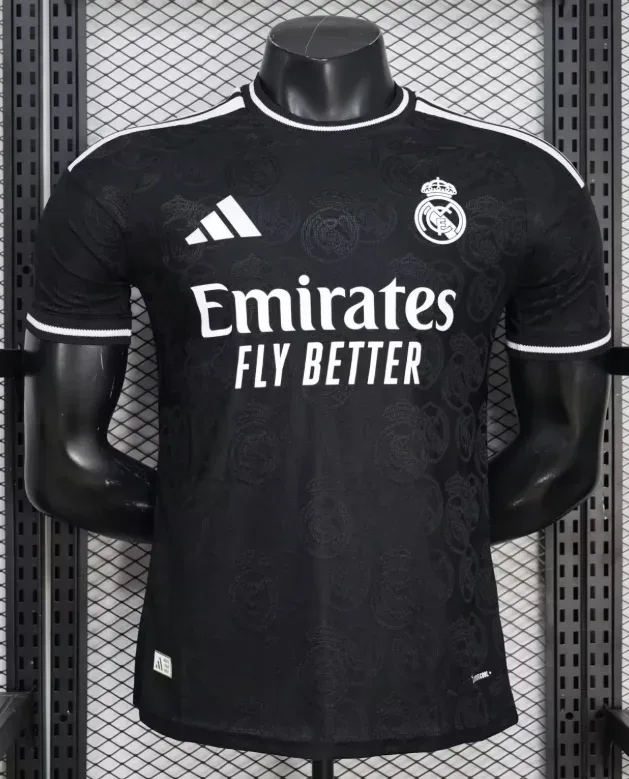 2026/2027 Versión Jugador Real Madrid Edición Especial Negra Camiseta de Fútbol   — main view