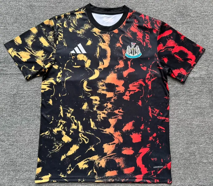 Survêtement d'entraînement Newcastle United 2025/2026 Maillot de football  — main view