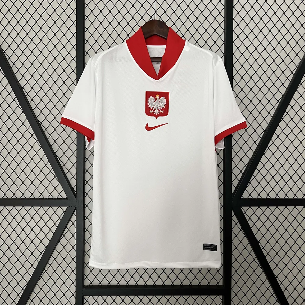 2024 Polen Heim Fußballtrikot AAA fan-gradät — main view