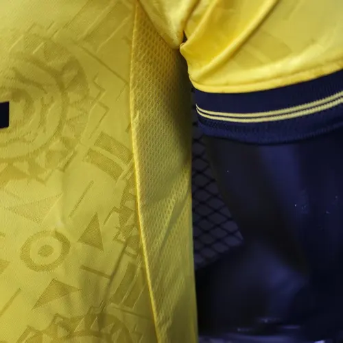 2025/2026 Spielerversion Wolverhampton Wanderers Heim Fußballtrikot  — view 8