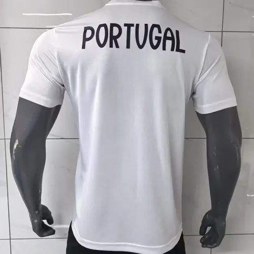 2025/2026 Spielerversion Portugal Trainingskleidung Weiß Fußballtrikot  — view 2