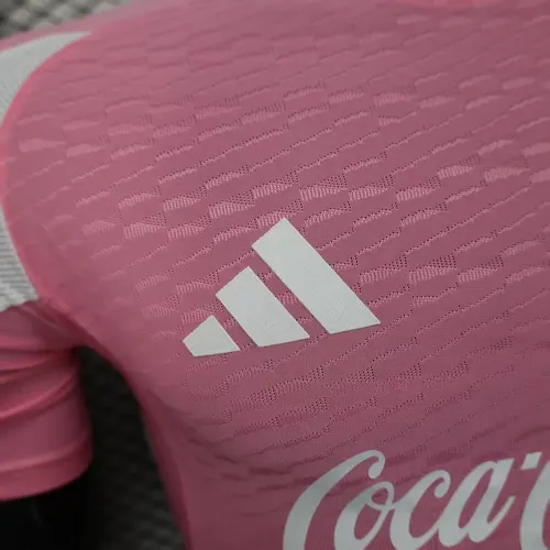 2025/2026 Camiseta de Entrenamiento Argentina Versión Jugador Rosa AAA calidad aficionado — view 4