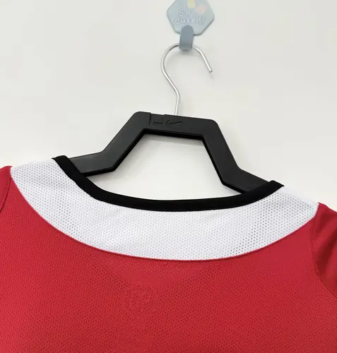 2005/2006 Retro Manchester United Heim Fußballtrikot AAA fan-gradät — view 7