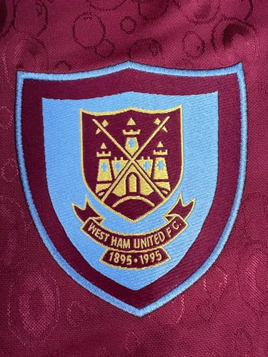 1995-1997 Retro West Ham United Football Shirt Home  — view 7