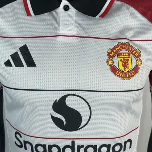 2025/2026 Player Version Manchester United Training clothes Football Shirt  — view 3