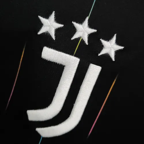 Juventus 2021/2022 jersey  away — view 5