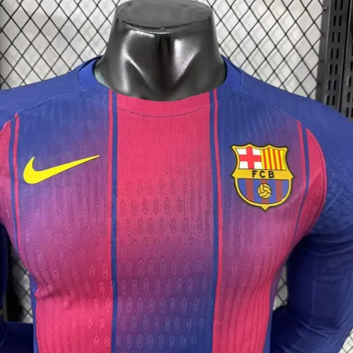 2025/2026 Long Sleeve Player Version Barcelona Home No Ads Football Jersey  — view 5