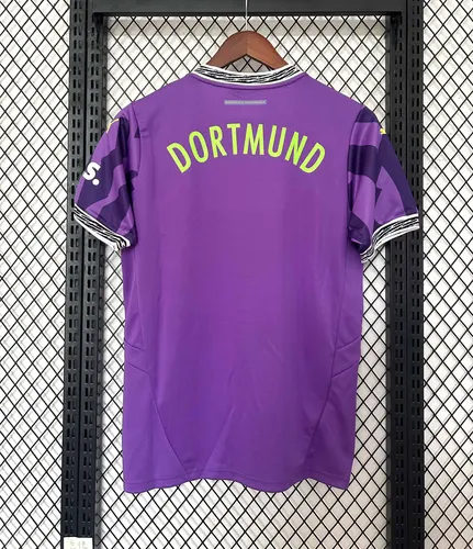 2025/2026 Dortmund Sonderedition Fußballtrikot   — view 2