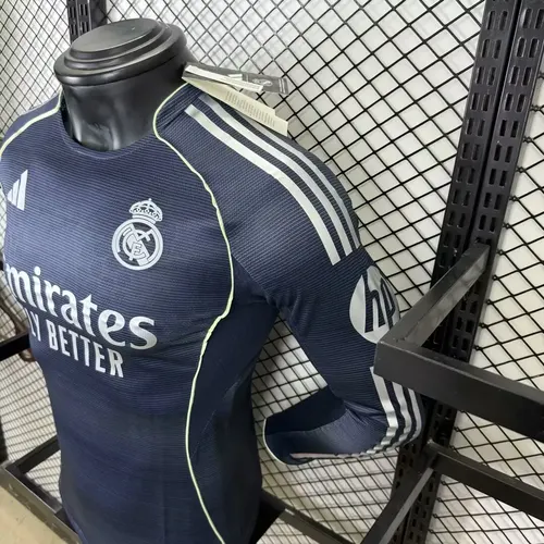 2025/2026 Maillot Extérieur Real Madrid Manches Longues Version Joueur  — view 7