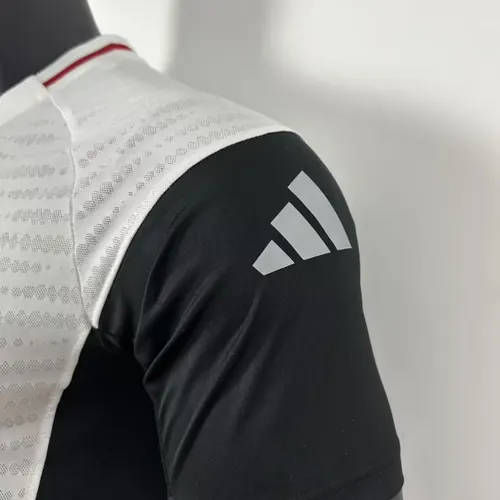 2025/2026 Versión Jugador Manchester United Ropa de Entrenamiento Blanca y Negra Camiseta  — view 4