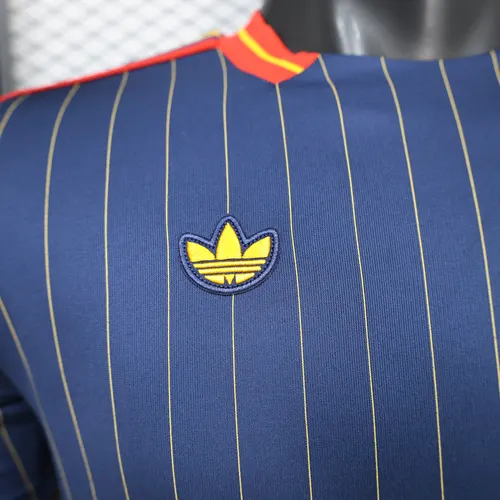 2026 Player Version Spanien Nationalmannschaft Retro Sonderedition Fußballtrikot AAA Fan-Qualität — view 4