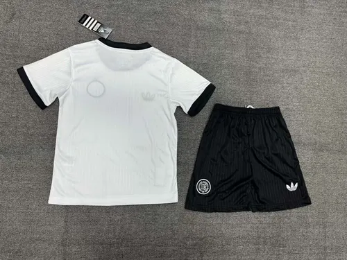 Camisa de Futebol Branca Edição 125º Aniversário Alemanha 2025 AAA para Torcedores Tamanho Infantil — view 4
