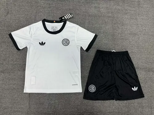 Camisa de Futebol Branca Edição 125º Aniversário Alemanha 2025 AAA para Torcedores Tamanho Infantil — view 3