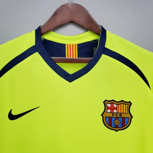 Camiseta de Fútbol Retro Visitante 2005/2006 Barcelona Calidad Thai — view 3