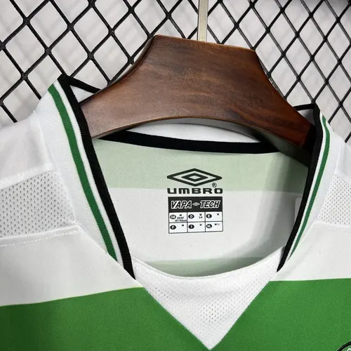 2001/2002 Retro Celtic Home Football Shirt  — view 4