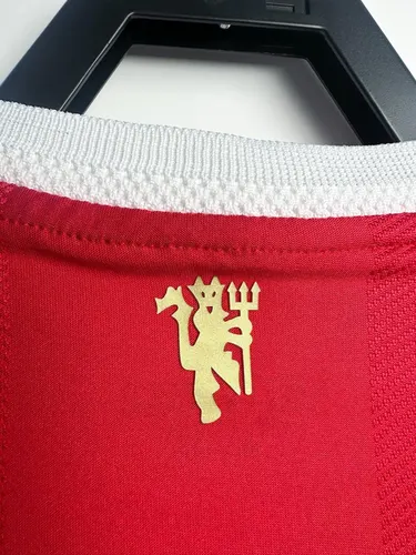 2021-2022 Retro Manchester United Home Football Shirt  — view 4