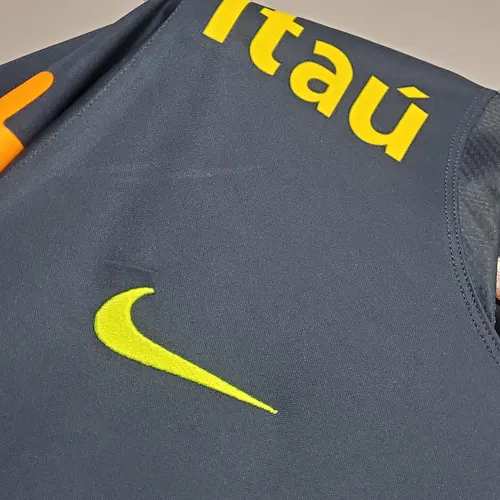 Camisa de Futebol 2022 Brasil Treino Edição Especial — view 4